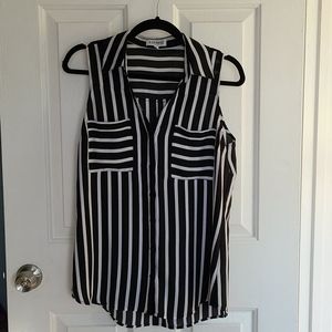 Express, The Portofino Shirt, sleeveless, M